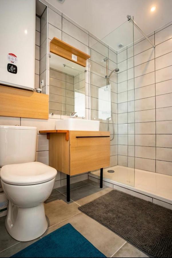 Sete : Superbe Appartement 2 Pieces Refait A Neuf Exterior photo